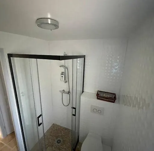 Apartment Bas De Chez Marta *